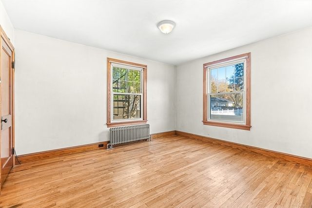 20 Dean Ave, Dracut, MA 01826