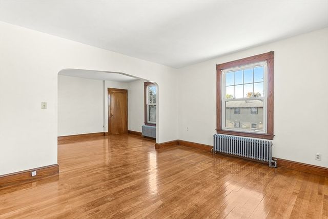 20 Dean Ave, Dracut, MA 01826