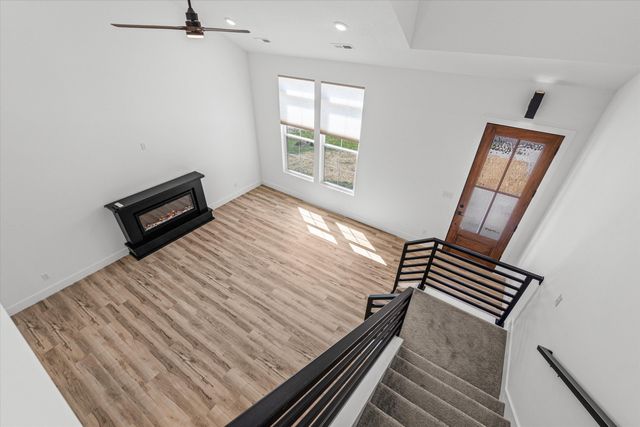 4809 MAPLE LEAF DR, Columbia, MO 65201