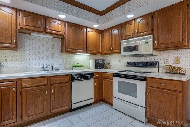 2592 Vienna Estates Drive, Miami Twp, OH 45459