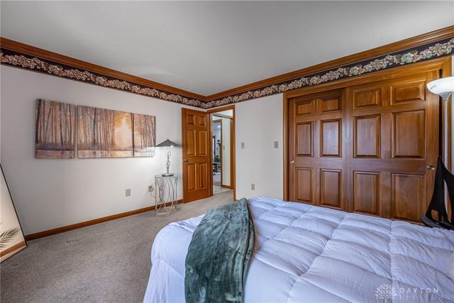 2592 Vienna Estates Drive, Miami Twp, OH 45459