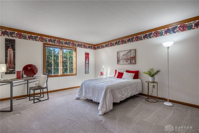 2592 Vienna Estates Drive, Miami Twp, OH 45459