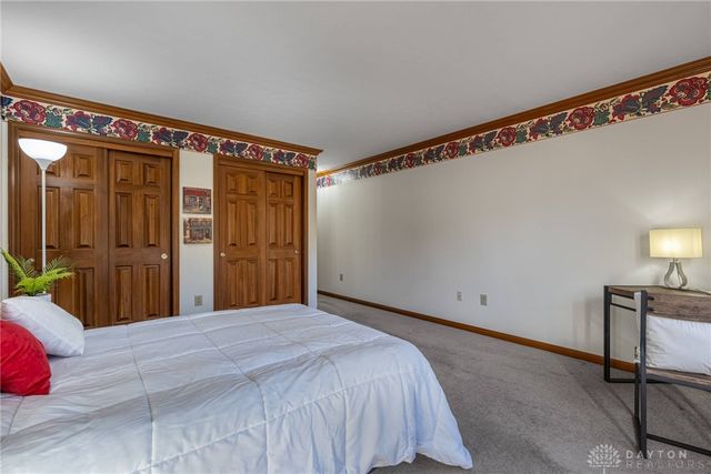 2592 Vienna Estates Drive, Miami Twp, OH 45459