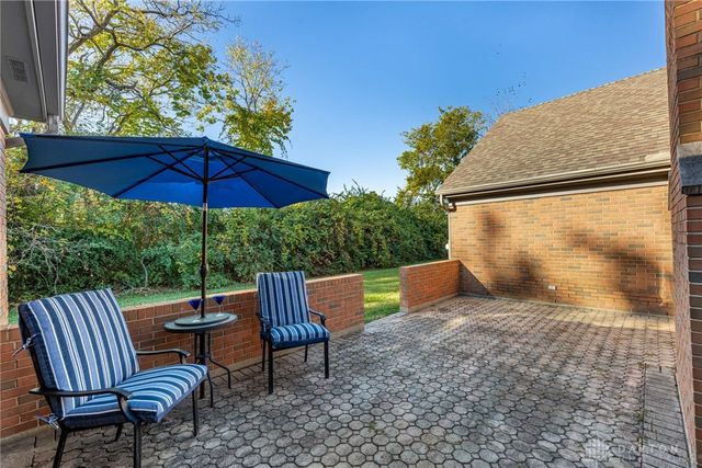 2592 Vienna Estates Drive, Miami Twp, OH 45459