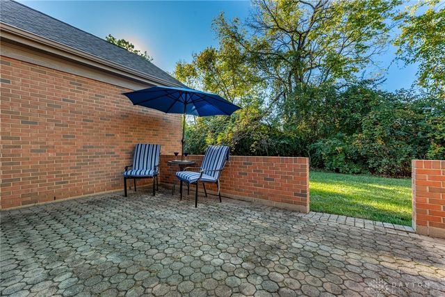 2592 Vienna Estates Drive, Miami Twp, OH 45459