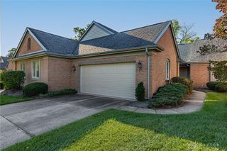 2592 Vienna Estates Drive, Miami Twp, OH 45459