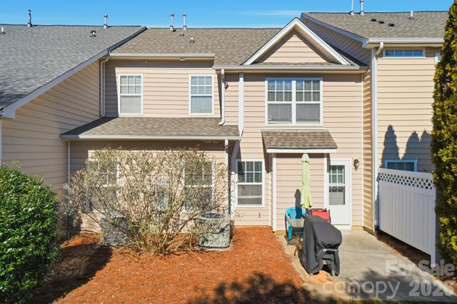306 Rose Garden Court, Rock Hill, SC 29732