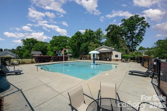 306 Rose Garden Court, Rock Hill, SC 29732