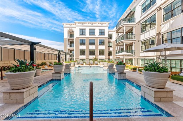 4240 E CAMELBACK Road 203, Phoenix, AZ 85018