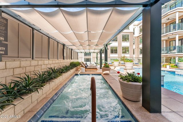 4240 E CAMELBACK Road 203, Phoenix, AZ 85018