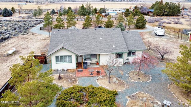 16 Mesa Drive, Smith Valley, NV 89444