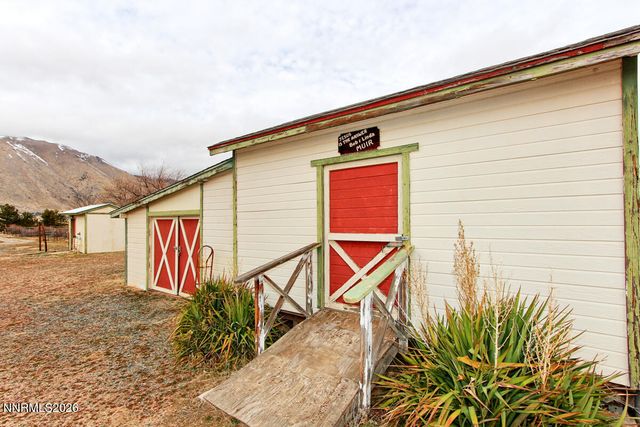 16 Mesa Drive, Smith Valley, NV 89444