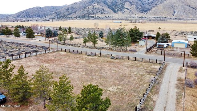 16 Mesa Drive, Smith Valley, NV 89444