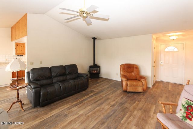 16 Mesa Drive, Smith Valley, NV 89444