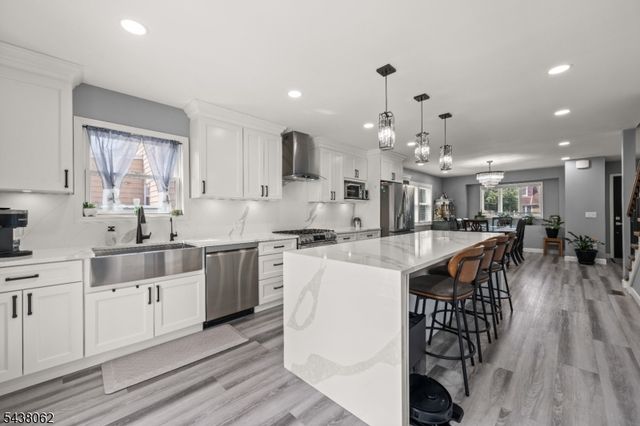 119 Rock Hill Rd, Clifton City, NJ 07013