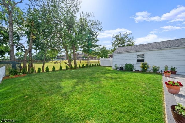 119 Rock Hill Rd, Clifton City, NJ 07013