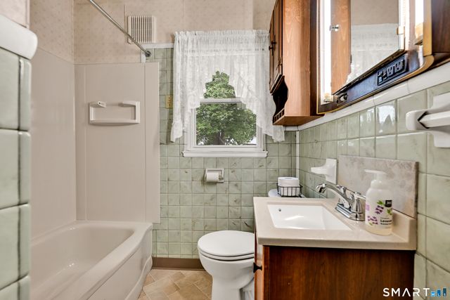 73 Helen Drive, New Britain, CT 06053