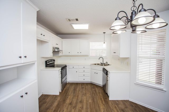 1822 79th Street, Lubbock, TX 79423