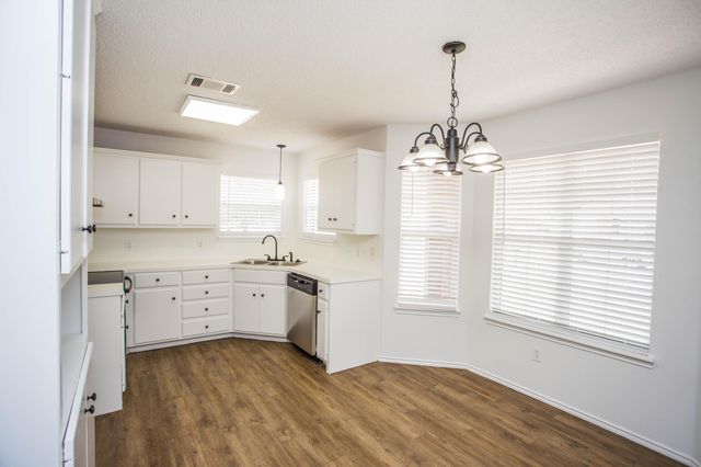 1822 79th Street, Lubbock, TX 79423