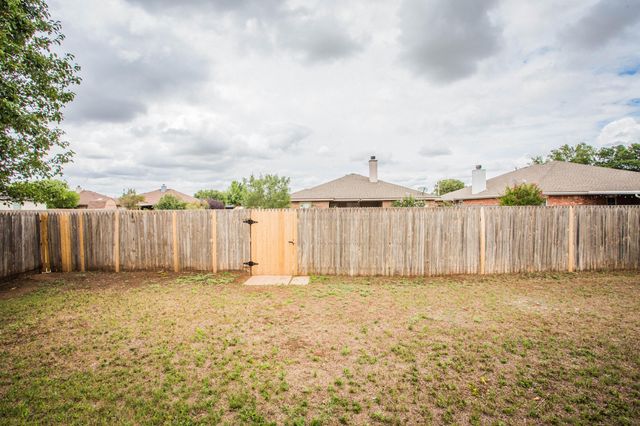 1822 79th Street, Lubbock, TX 79423