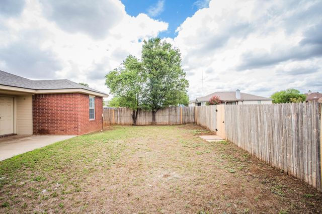 1822 79th Street, Lubbock, TX 79423