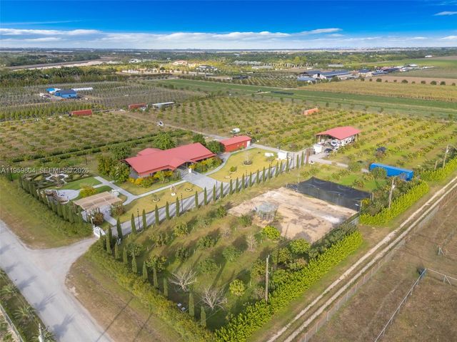 164XX SW 192 AVE, Miami, FL 33187