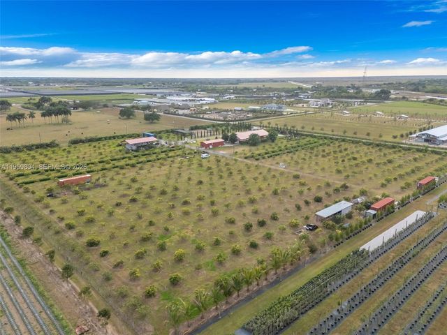 164XX SW 192 AVE, Miami, FL 33187