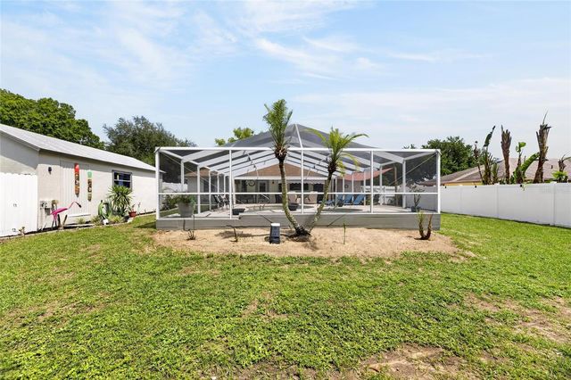 926 HILLGROVE LANE, Auburndale, FL 33823