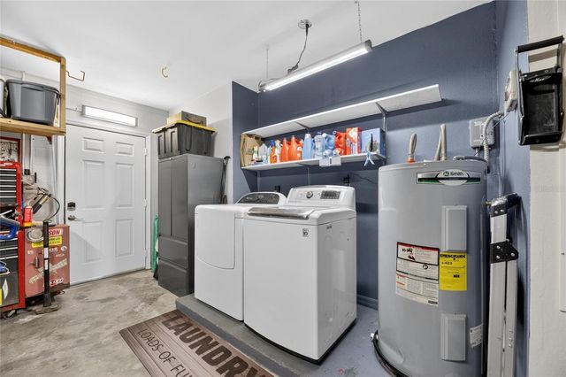 926 HILLGROVE LANE, Auburndale, FL 33823