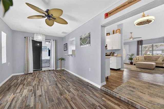 926 HILLGROVE LANE, Auburndale, FL 33823