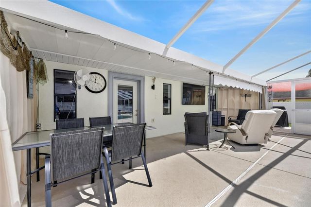 926 HILLGROVE LANE, Auburndale, FL 33823