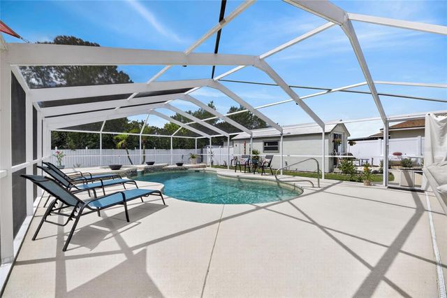 926 HILLGROVE LANE, Auburndale, FL 33823