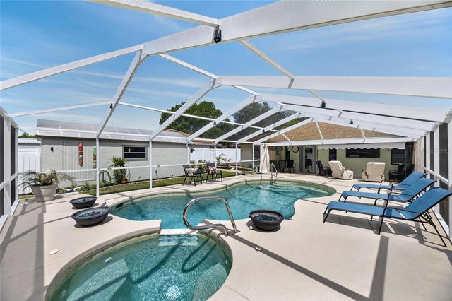 926 HILLGROVE LANE, Auburndale, FL 33823