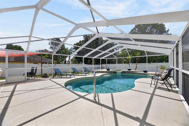 926 HILLGROVE LANE, Auburndale, FL 33823