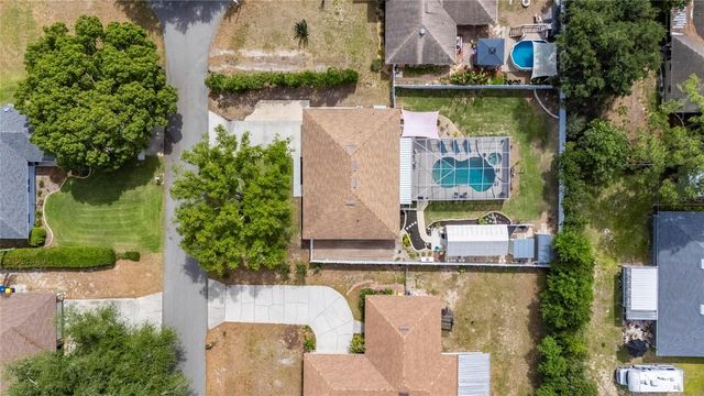 926 HILLGROVE LANE, Auburndale, FL 33823