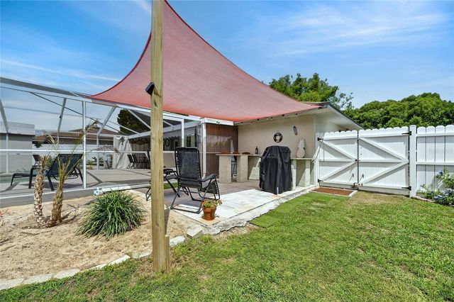 926 HILLGROVE LANE, Auburndale, FL 33823