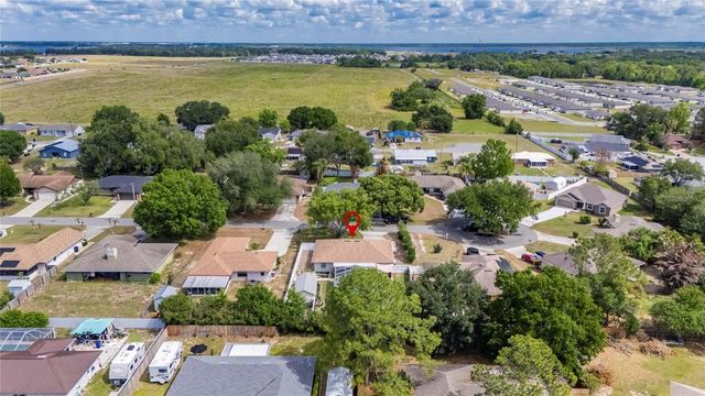 926 HILLGROVE LANE, Auburndale, FL 33823