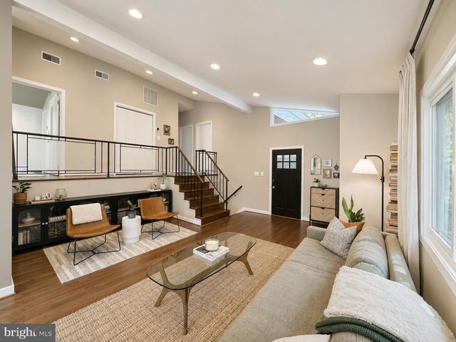 4836 7TH ST S, Arlington, VA 22204