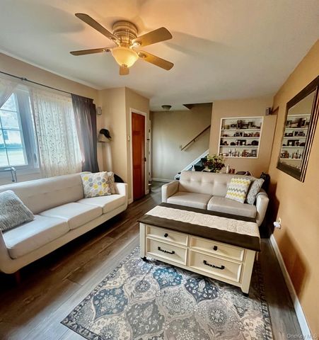 171 Pauline Street, Holbrook, NY 11741