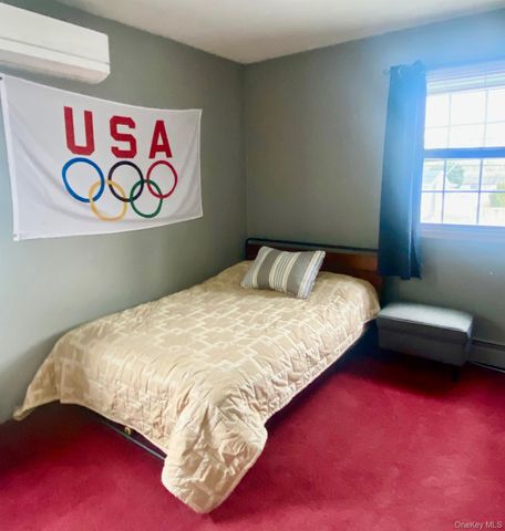 171 Pauline Street, Holbrook, NY 11741