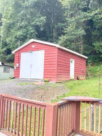 6483 Cleveland Road, Cleveland, VA 24225