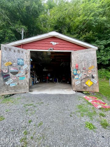 6483 Cleveland Road, Cleveland, VA 24225