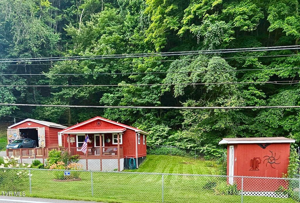6483 Cleveland Road, Cleveland, VA 24225
