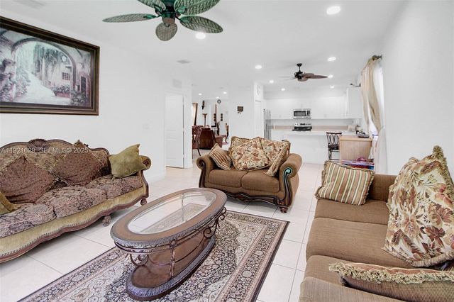 1382 SE 26th Road, Homestead, FL 33035