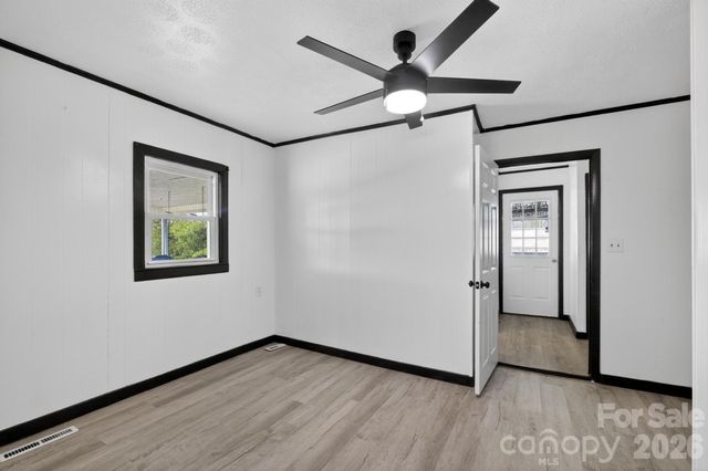 4163 Horseshoe Bend Road, Hudson, NC 28638
