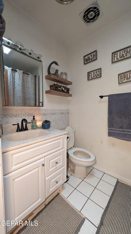 352 CRESTMONT Drive, El Paso, TX 79912