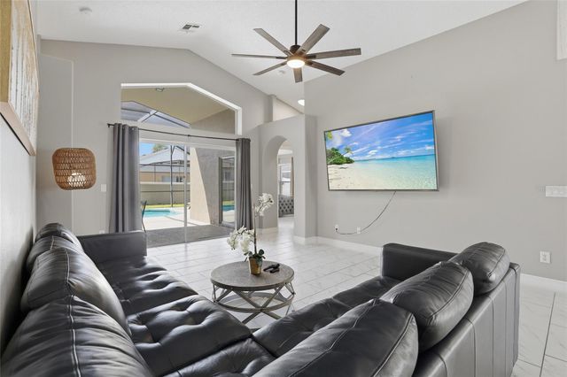 2657 ONEIDA LOOP, Kissimmee, FL 34747