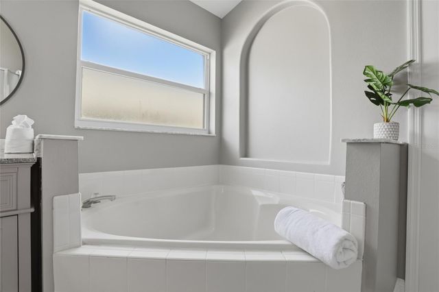 2657 ONEIDA LOOP, Kissimmee, FL 34747