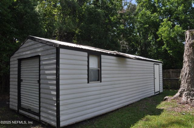 1002 N THOMPSON Street, Starke, FL 32091