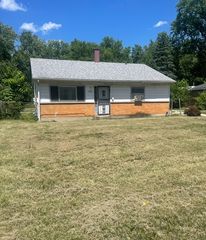 15239 Calitonia Drive, Markham, IL 60428